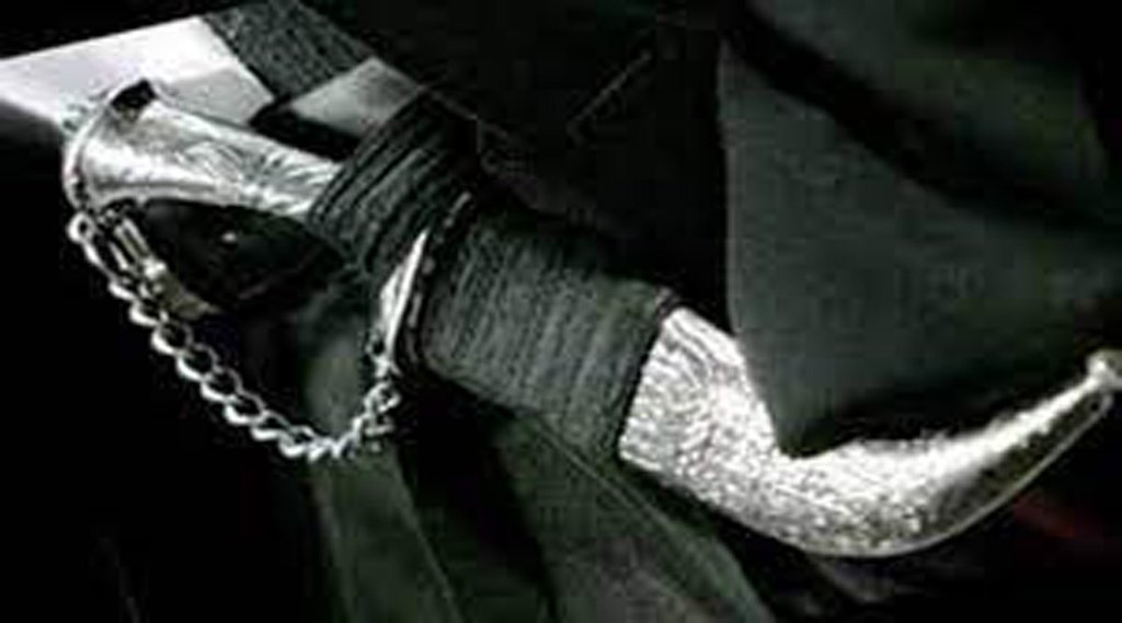 Kirpan news| Sikh news| Airport