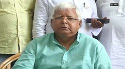 बिहार के मुस्लिम बहुल जिलों में अमित शाह आ रहा है, जरूर दिमाग में कुछ होगा, सतर्क रहना- राजद वालों को लालू यादव ने किया आगाह