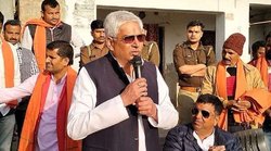 2017 यूपी विधानसभा चुनाव के दौरान आचार संहिता उल्लंघन मामले में मंत्री मयंकेश्वर सिंह ने भरा 500 रुपये का जुर्माना