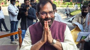 Mukhtat Abbas Naqvi, Holi