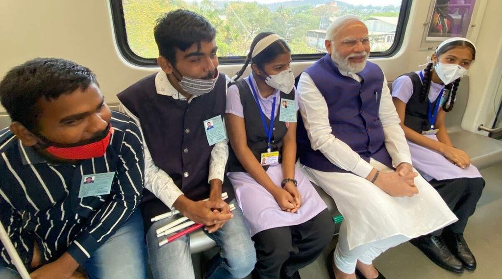 Narendra Modi, Pune Metro
