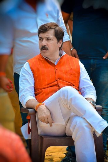 धनंजय सिंह जौनपुर के मल्हनी सीट से चुनाव हार गए। उन्हें पराजित किया सपा के लकी यादव ने।