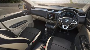 Best Selling MPV । Renault Triber । 7 Seater Car