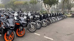 Second Hand Bike Buying Tips: सेकेंड हैंड बाइक खरीदते वक्त इन बातों का नहीं रखा ध्यान, तो हो सकता है भारी नुकसान