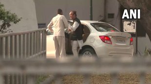 congress president sonia gandhi, gulam nabi azad, g-23 leaders, rahul gandhi