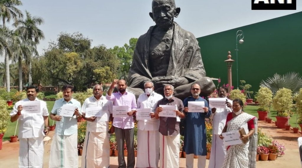 dmk mp's, cpi mp's, parliament, gandhi statue, delhi, bharat band