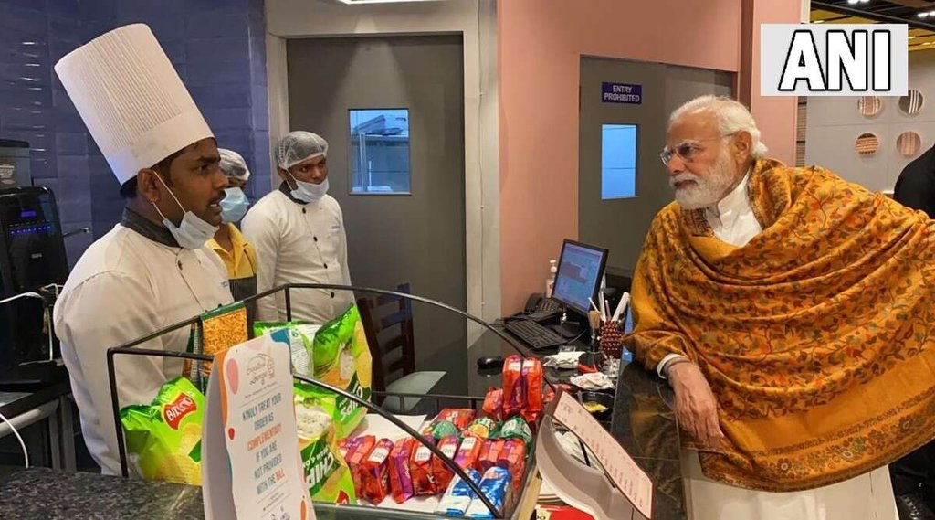 Narendra Modi, Varanasi cant Railway Station, UP Eelction