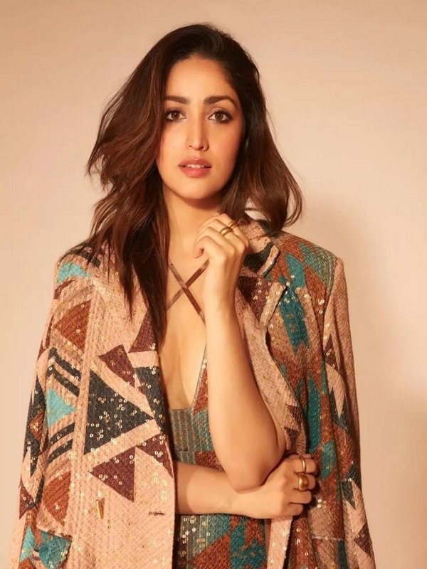 YAMI GAUTAM IN NEW LOOK