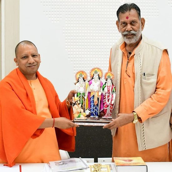 यूपी सरकार में श्रम व सेवायोजन राज्यमंत्री मनोहर लाल कोरी ने दसवीं तक पढ़ाई की है। वह प्रदेश की महरौनी विधानसभा सीट से विधायक हैं।