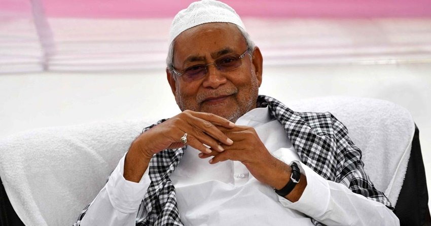 बिहार के सीएम नीतीश कुमार देश के सबसे ताकतवर लोगों की सूची में 54वें नंबर पर हैं।