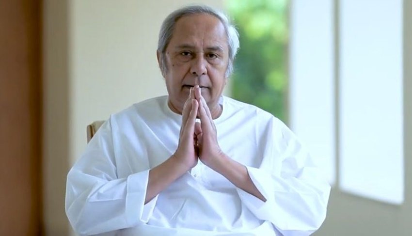 33वें स्थान पर ओडिशा के सीएम नवीन पटनायक हैं।