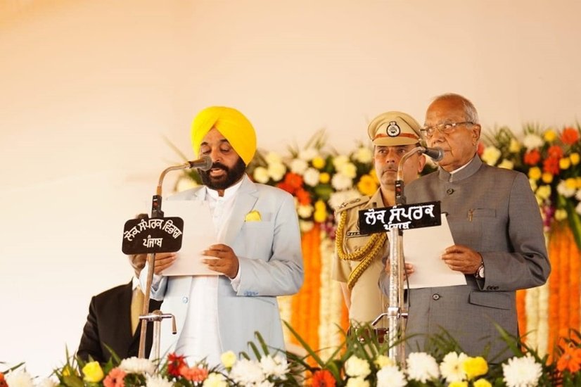 साल 2019 में वह लगातार दूसरी बार लोकसभा सदस्य बने। अब मान पंजाब के मुख्यमंत्री बन चुके हैं।