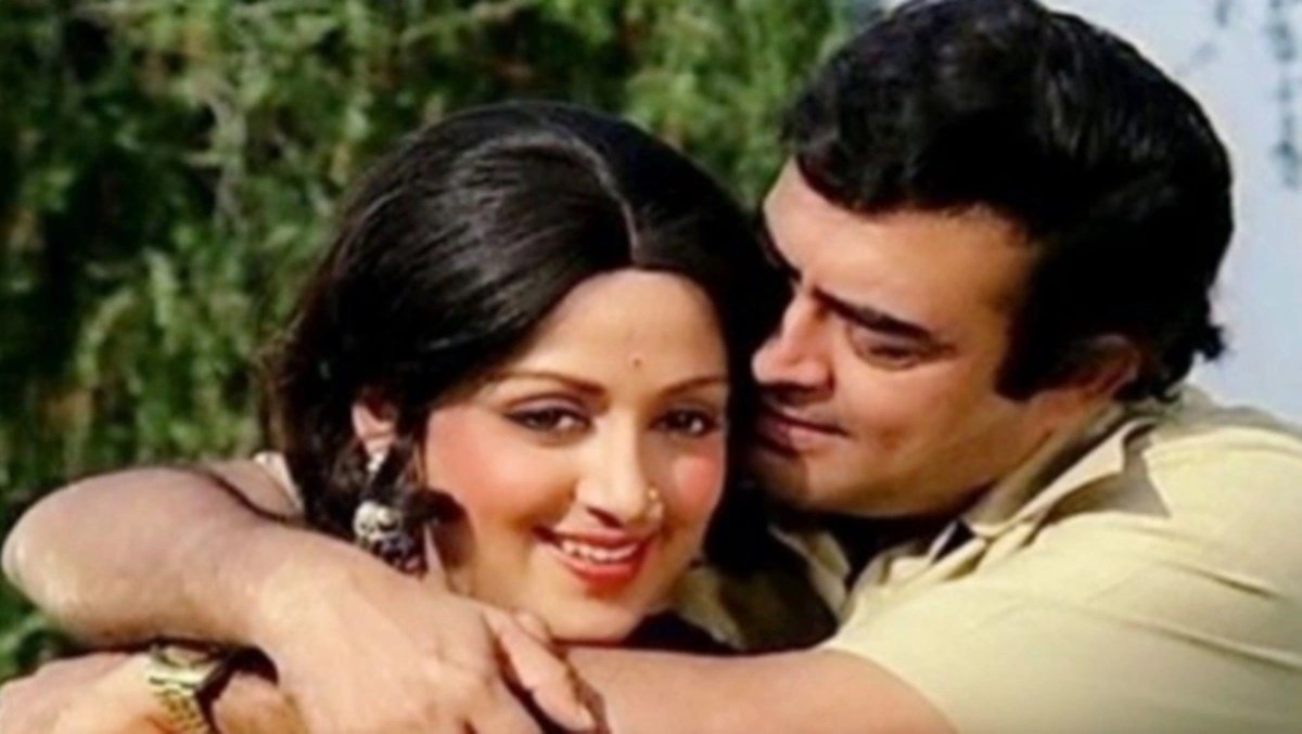 Hema Malini, Sanjeev Kumar, Entertainment Hema Malini, Sanjeev Kumar, Entertainment