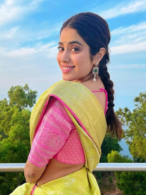 janhvi kapoor ka swag