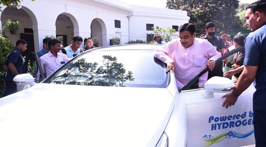 nitin gadkari, hydrogen car