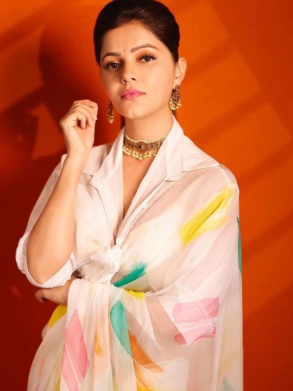 rubina saree style