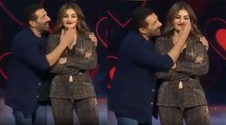 जब सनी देओल और रवीना टंडन एक साथ आए मंच पर, लोगों ने कहा – ये जोड़ी आज भी है नंबर वन