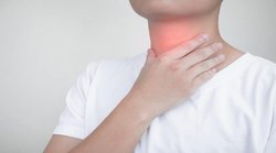 Throat Ulcer: गले के अल्सर से परेशान हैं तो इन 5 घरेलू उपायों से करें उपचार