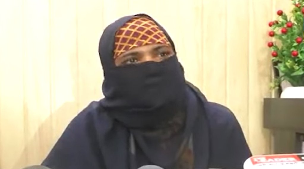 UP Election, Bareilly, CM Yogi, BJP, Muslim woman, Divorce threat, NCW, UP DGP