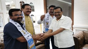 AAP, Congress, Gujrat