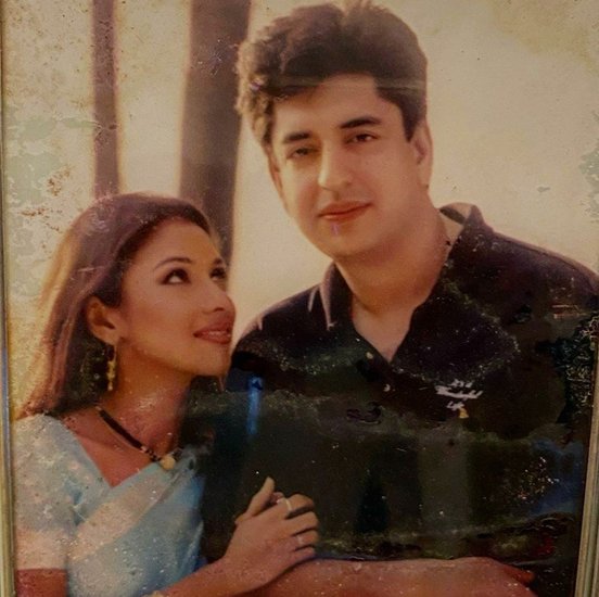 बता दें कि अश्विन ऐड मेकिंग की दुनिया से हैं। रूपाली पति के साथ मिलकर ऐड एजेंसी भी चलाती हैं।