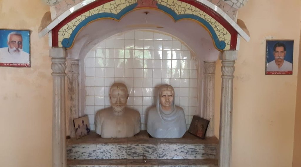Chambal Dacoit, Daku Man Singh, Agra, A bandit, Chambal ravines