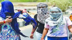 दिल्ली में भीषण गर्मी की चेतावनी, अधिकतर इलाकों में पारा चढ़ा