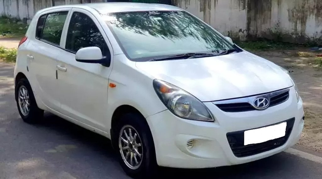Second Hand Car । Hyundai i20 । Hatchback
