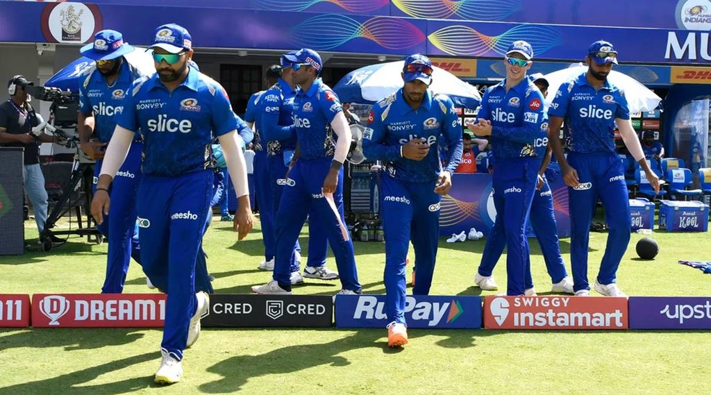 IPL 2022 Rohit Sharma MI vs LSG Mumbai Indians Lucknow Super Giants Live Cricket Score