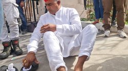 राजस्थान: सीएम साहब आ रहे हैं आपको जूते पहनाए जाएंगे, यह सुन डिनर पार्टी से भागे कांग्रेस MLA मदन प्रजापत