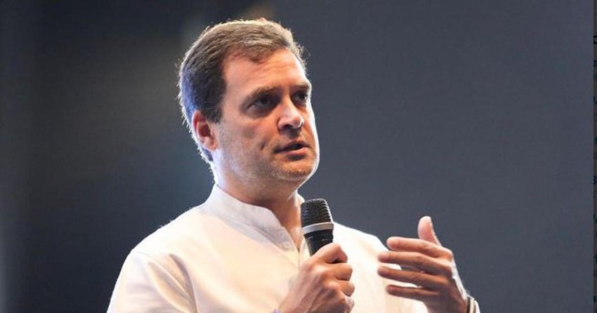कांग्रेस सांसद राहुल गांधी का नाम इस सूची में 51वें पायदान पर हैं। राहुल गांधी भी अब तक शादी से दूर ही हैं।