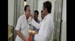VIP chief Mukesh Sahni| Mukesh Sahni| VIP celebrating BJP's Defeat