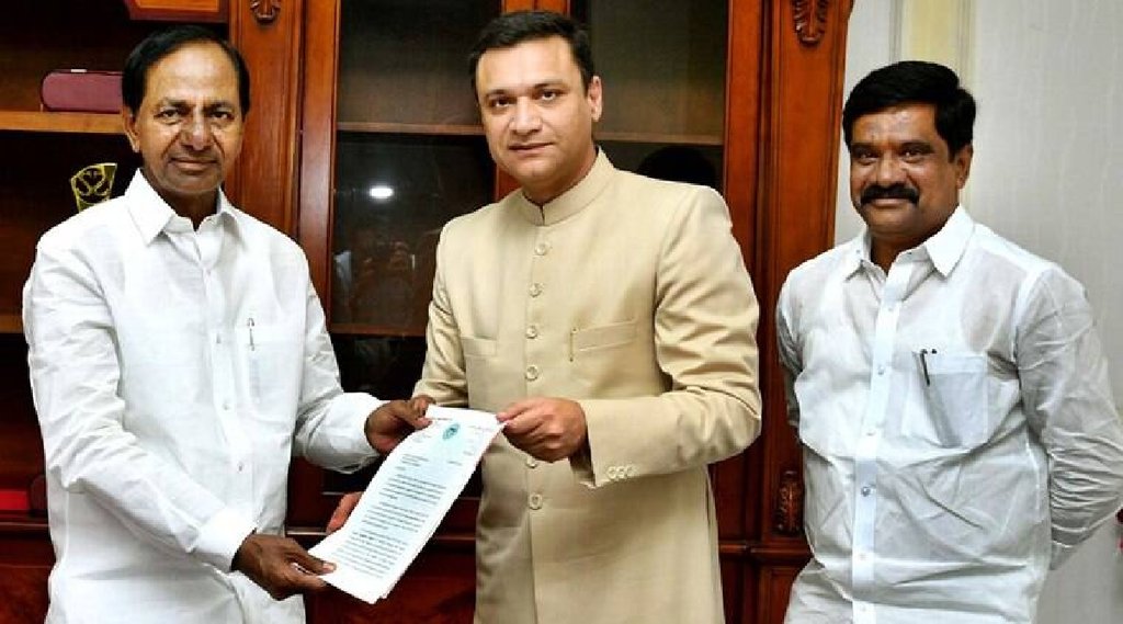 Akbaruddin Owaisi, Swami Chakrapani, News 18, TV Debate, Haridwar, AIMIM
