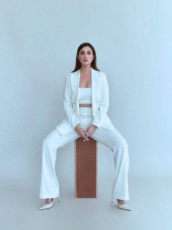PARINEETI CHOPRA IN WESTERN LOOK STYLE