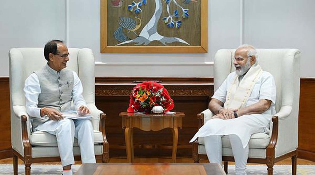 मध्य प्रदेश के मुख्यमंत्री शिवराज सिंह चौहान और प्रधानमंत्री मोदी (फोटो: पीटीआई)