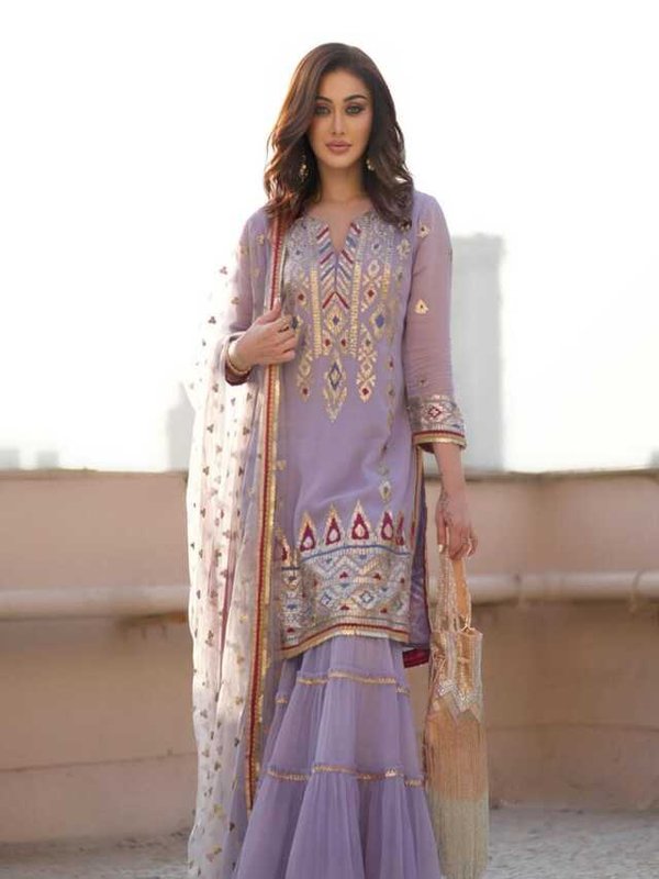 SHEFALI JARIWALA IN SHARARA STYLE LOOK