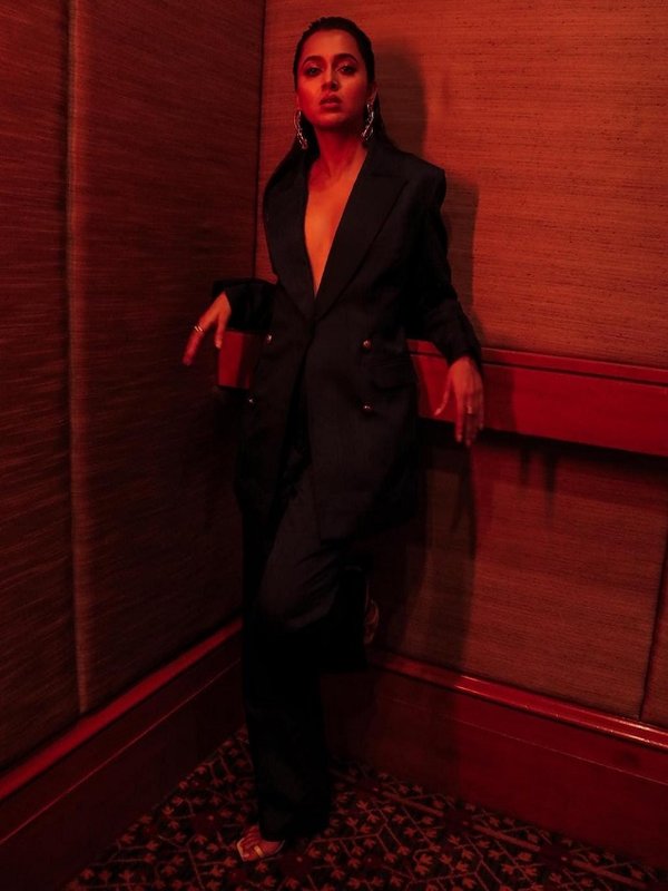 TEJJASWI PRAKASH IN ONLY COAT AND TROUSER LOOK