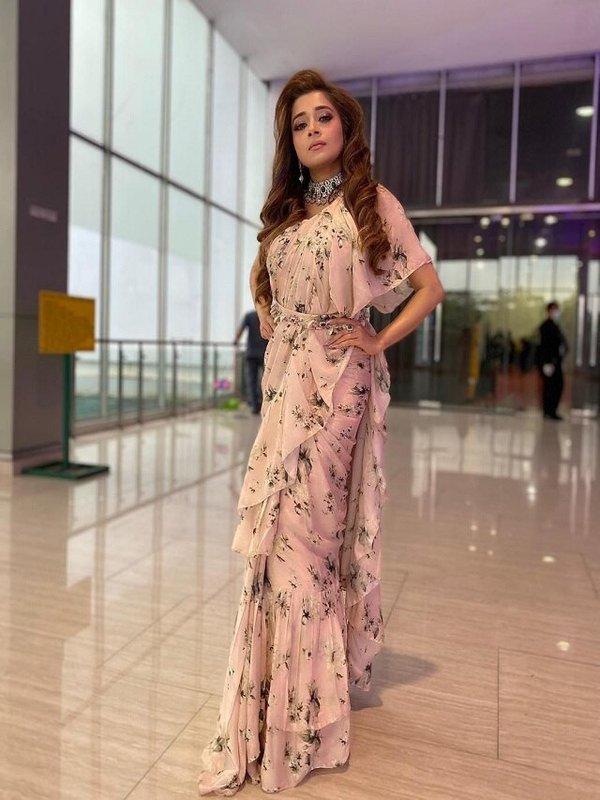 TINA DATTA IN FLORAL FRILL SAREE