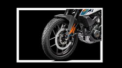 Top 3 Best Adventure Bikes: लेह लद्दाख के बर्फीले रास्ते हों या हिमालय की तराई, ये टॉप 3 एडवेंचर बाइक हो सकती हैं बेस्ट ऑप्शन