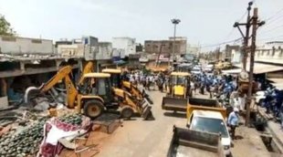madhya pradesh| khargone violence| bulldozer action|