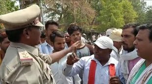 Farmer| Policemen| Mahoba|