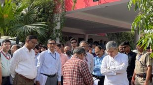 madhya pradesh| khajuraho| railway minister|