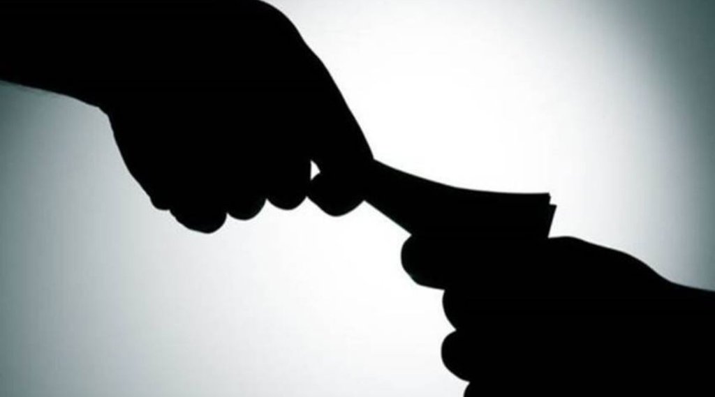 corruption| up| lucknow|