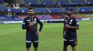 Virat Kohli left with Dinesh KarthiK Simon Doull IPL 2022 RCB RCB WicketKeeper