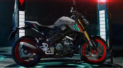Yamaha MT 15 V2 स्पोर्ट्स बाइक जल्द होगी लॉन्च, जानें संभावित कीमत से लेकर फीचर्स  और अपडेट की पूरी डिटेल