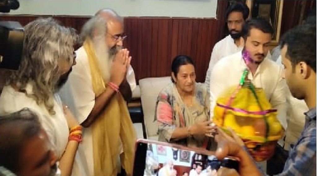 acharya Pramod krishnam