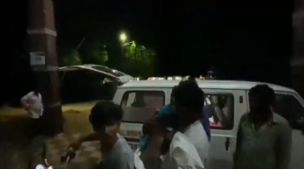 Andhra pradesh, Chandrababu Naidu, Telugu Desam, Tirupati, RUIA hospital, 90 KM on Bike, Dead body on Bike,