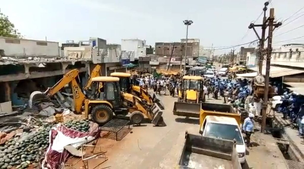 madhya pradesh| khargone| demolition drive|