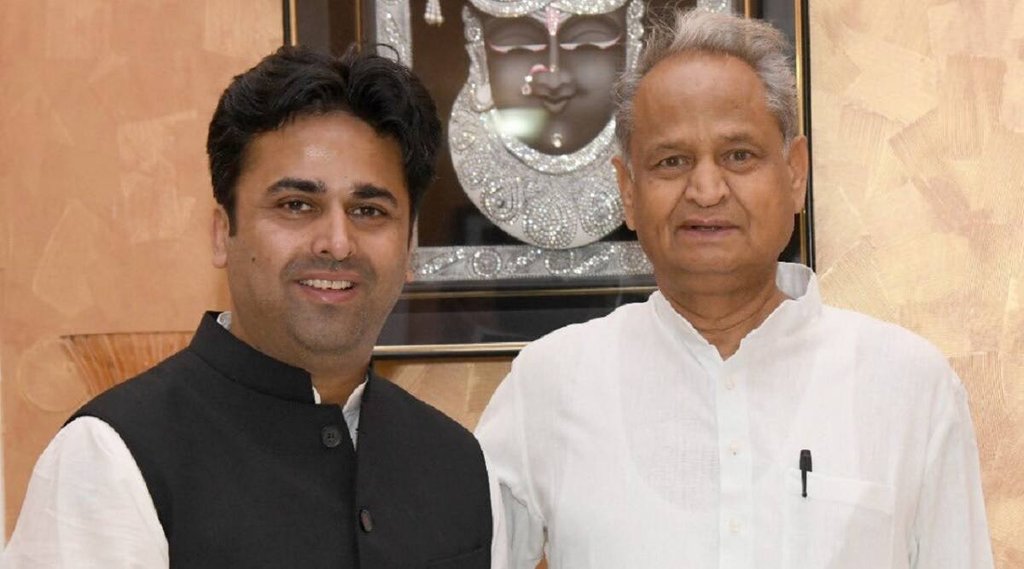 Gujrat, Ahmed Patel, Faisal Patel, Sonia Gandhi, Congress, Arvind Kejriwal