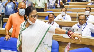 mamata banerjee, cm yogi